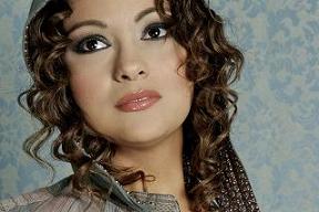 20.- Malta: Olivia Lewis -- Vertigo