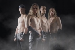 A16.- Finlandia: Teräsbetoni -- Missä Miehet Ratsastaa.