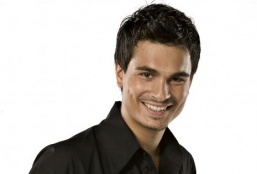 B13.- Dinamarca: Simon Mathew -- All night long