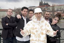 A2.- República Checa: Gipsy.cz -- Aven Romale