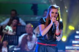 B16.- Albania: Kejsi Tola -- Carry me in your dreams