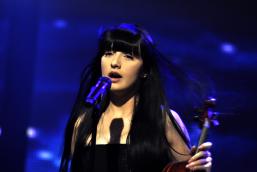 B18.- Estonia: Urban Symphony -- Rändajad