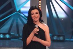 F10.- Rusia: Anastasia Prikhodko -- Mamo